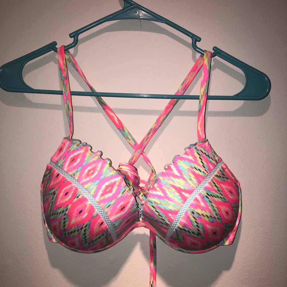 Bikini top